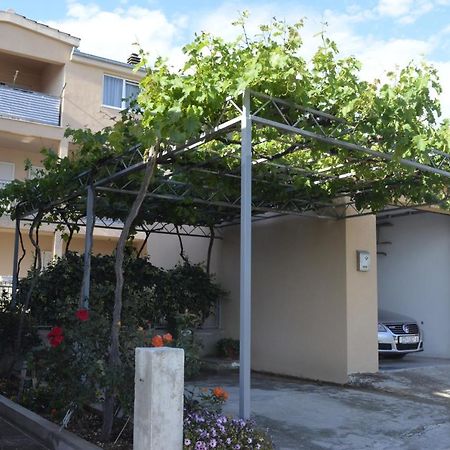 Apartment Ana Kaštel Sućurac Exterior foto