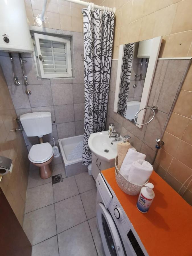 Apartment Ana Kaštel Sućurac Exterior foto